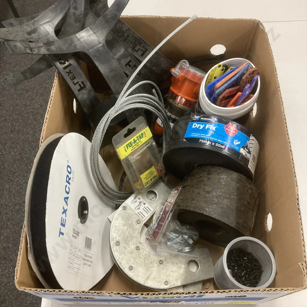 Box Lot Damp Proof Coursing, Loop Tape, Plug Etc Image 1++