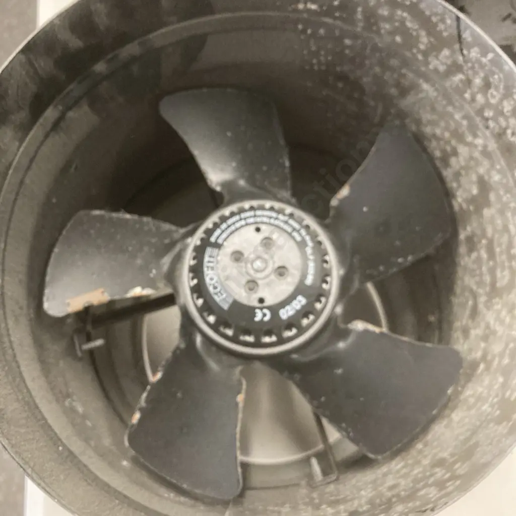 Fantech MT252 Inline Duct Fan & a 52cm Diameter Fan Image 1++