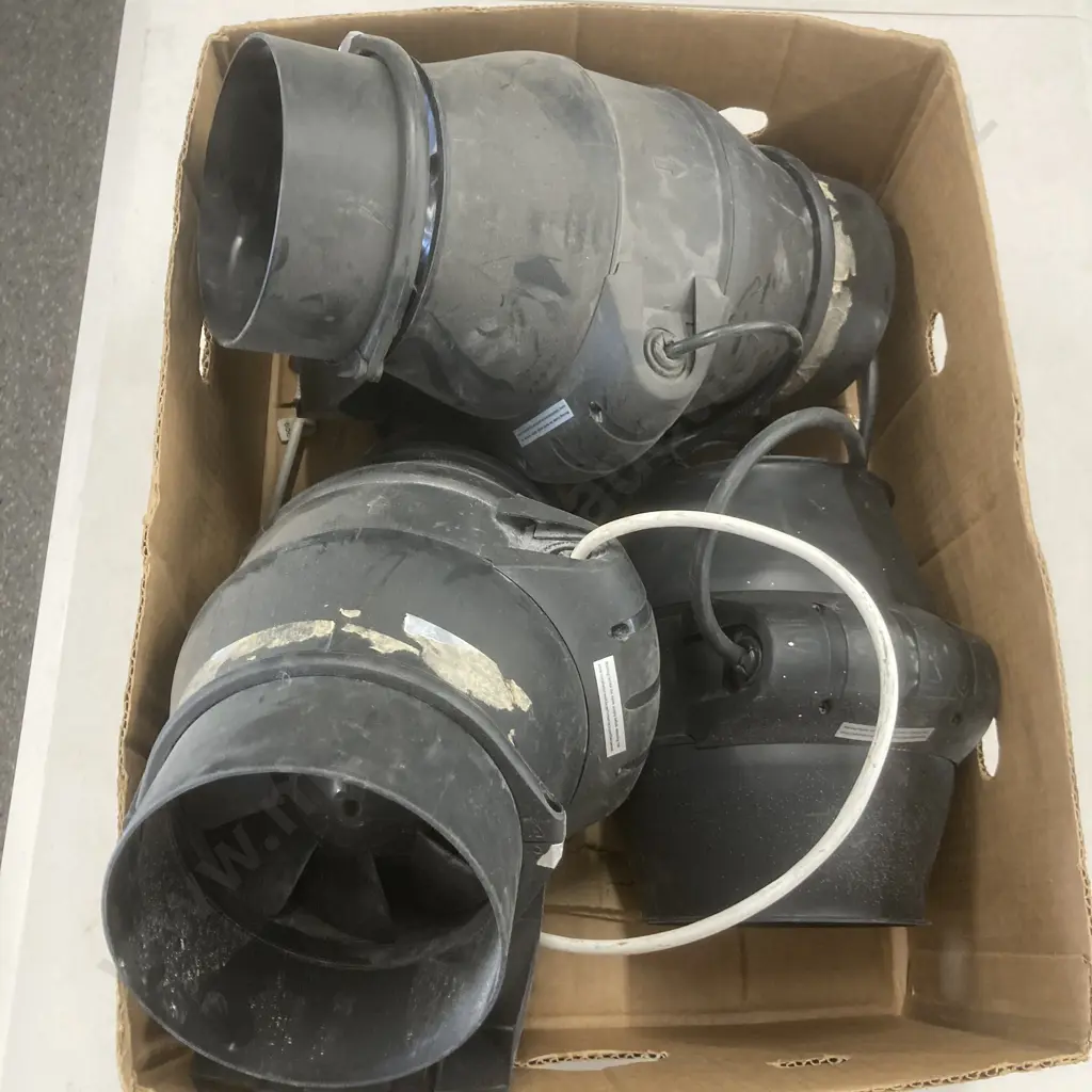 Box Lot 3 x MixFlo MF150s Inline Fans Image 1++