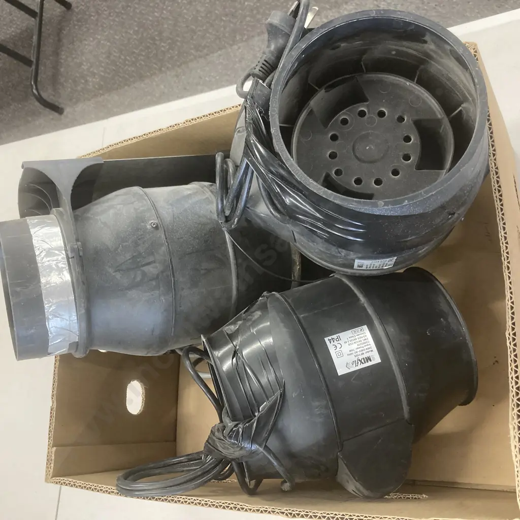 Box Lot 3 x MixFlo MF150s Inline Fans Image 1++