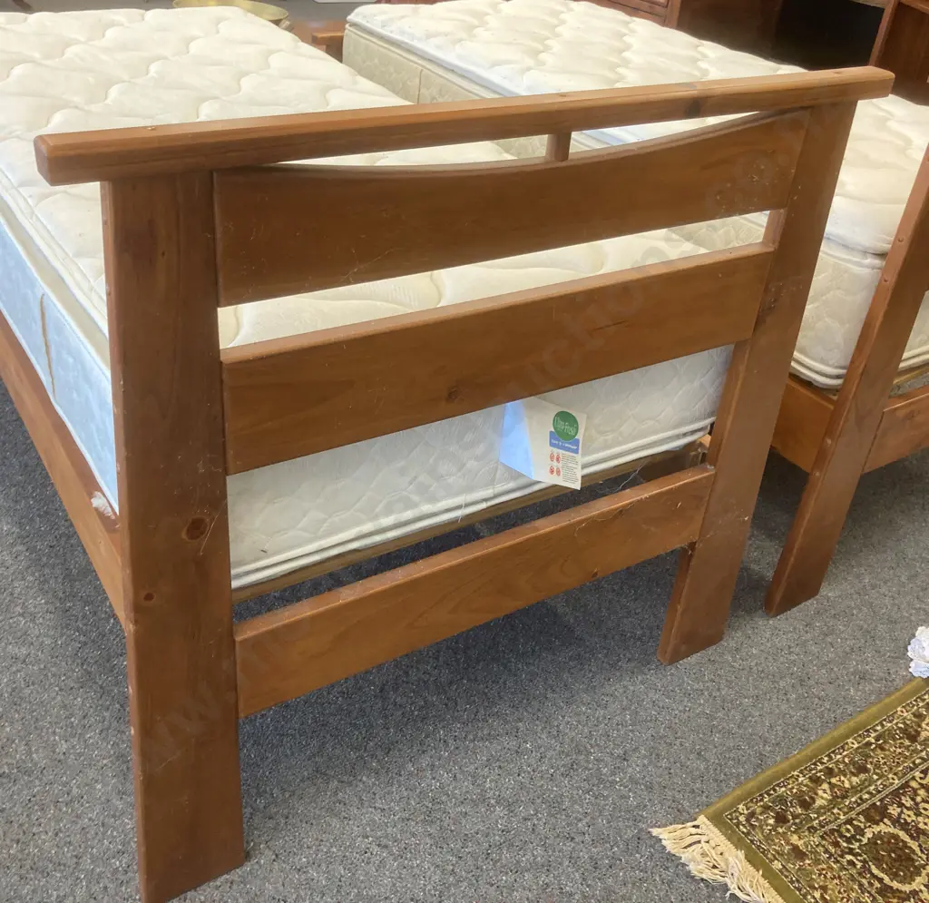 Single Slat Bed Ex Harvey Norman With Sleepmaker Duracoil Encore Luxury Double Pillowtop Mattress Image 1++