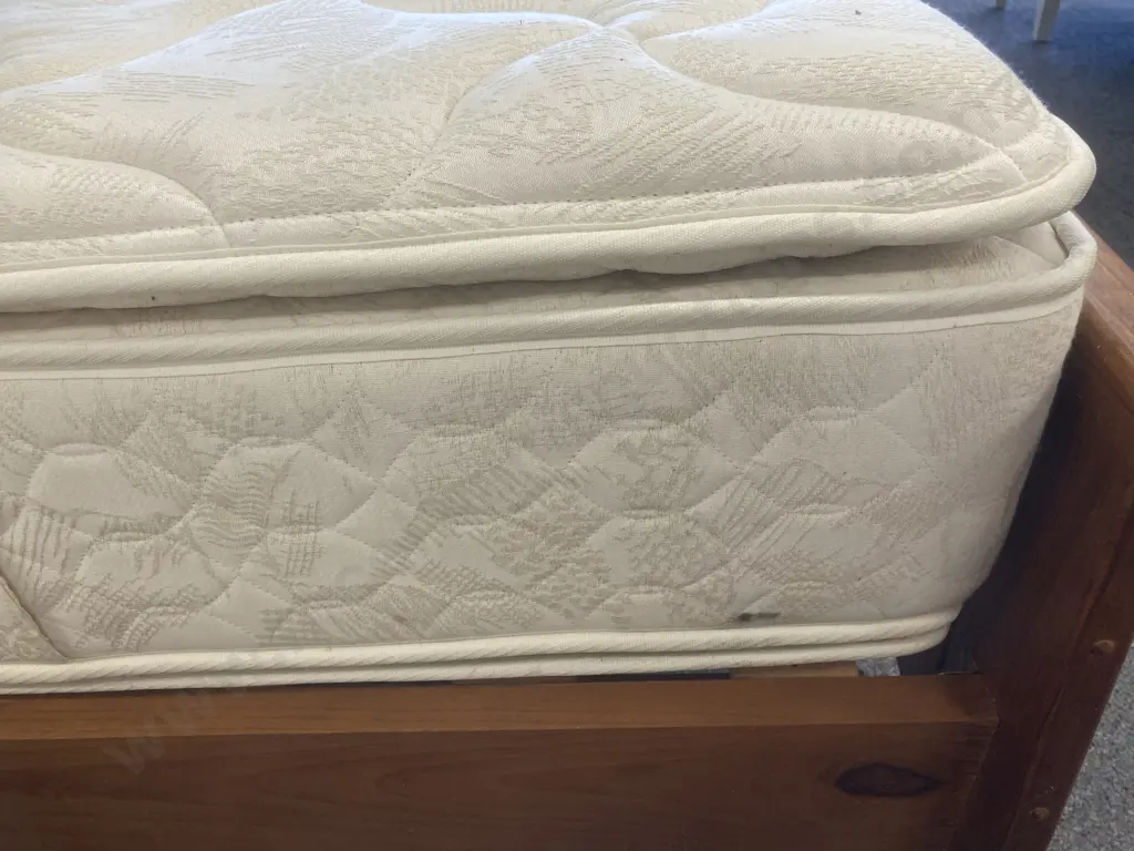 Single Slat Bed Ex Harvey Norman With Sleepmaker Duracoil Encore Luxury Double Pillowtop Mattress Image 1++