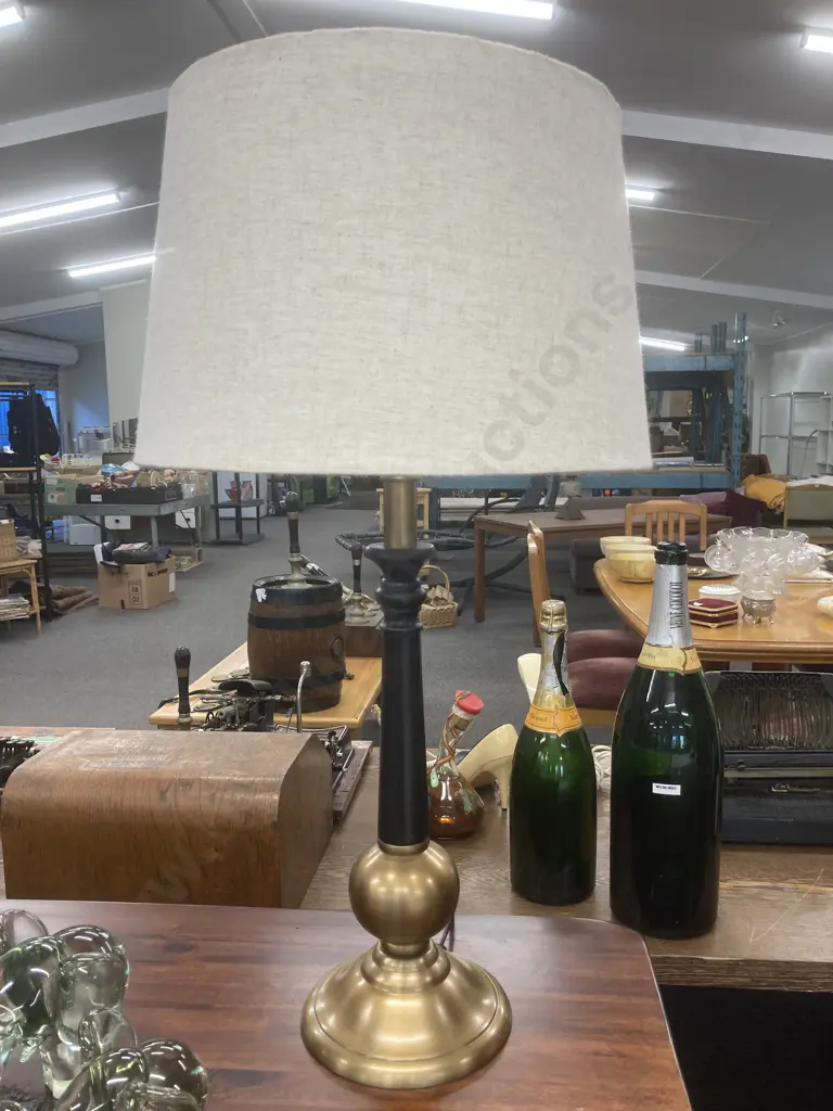 'Rembrandt' Table Lamp, Black / Gold With Cream Flecked Shade, 67cm Image 1++