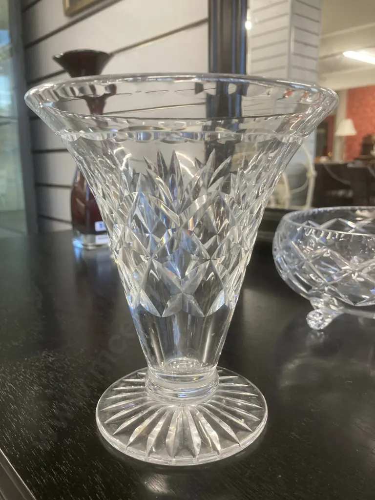 Crystal Vase, 7cm, Tri Footed Dish, Dia20cm, Sherry / Wine Glasses x Six Image 1++