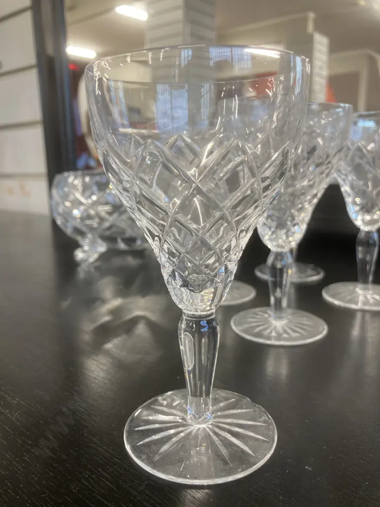 Crystal Vase, 7cm, Tri Footed Dish, Dia20cm, Sherry / Wine Glasses x Six Image 1++