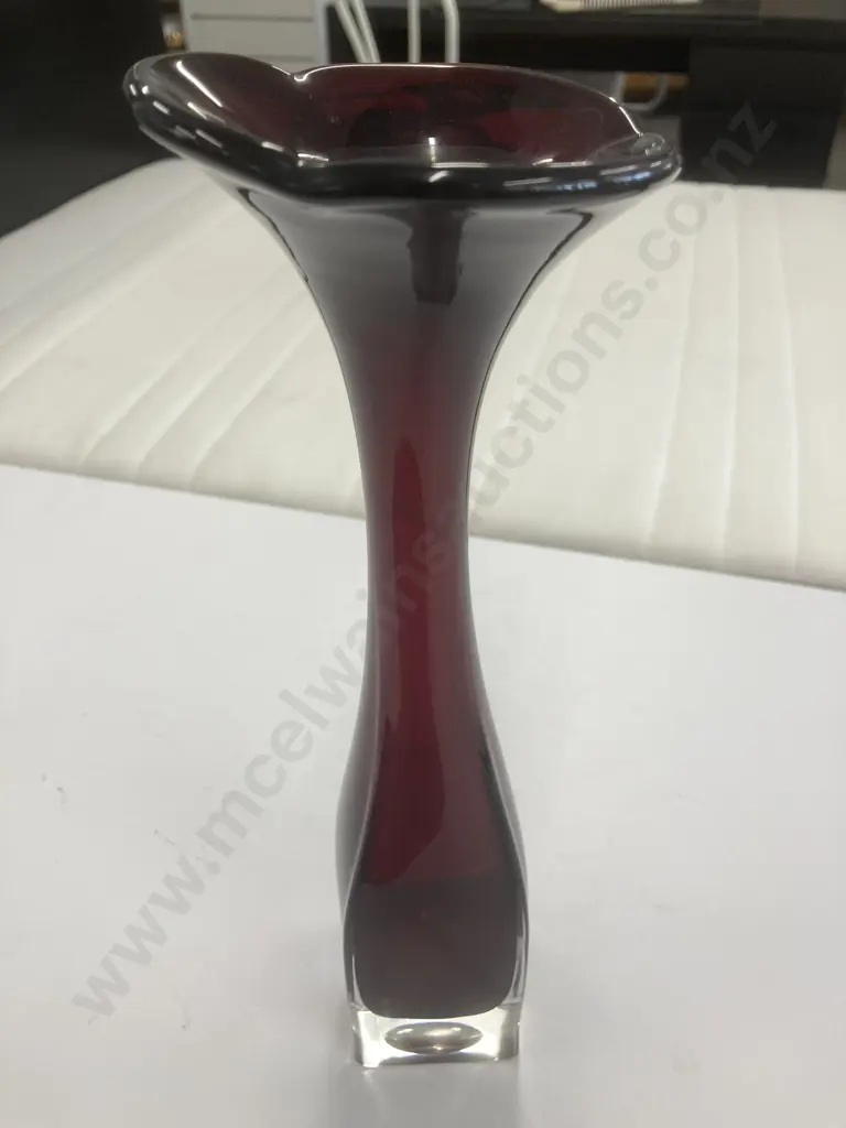 Ruby Red Aseda Glasbruk Sweden Glass Vase Image 1++