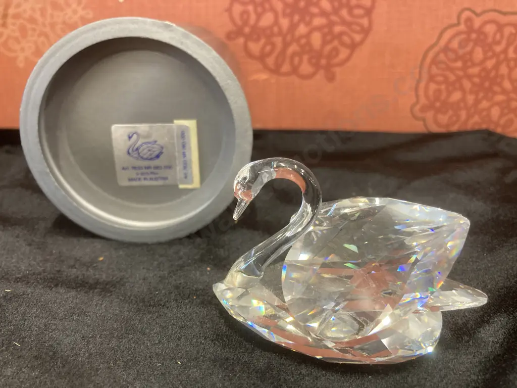 Swarovski Silver Crystal Large Swan, 7633 NR 063 000 With Original Box Image 1++