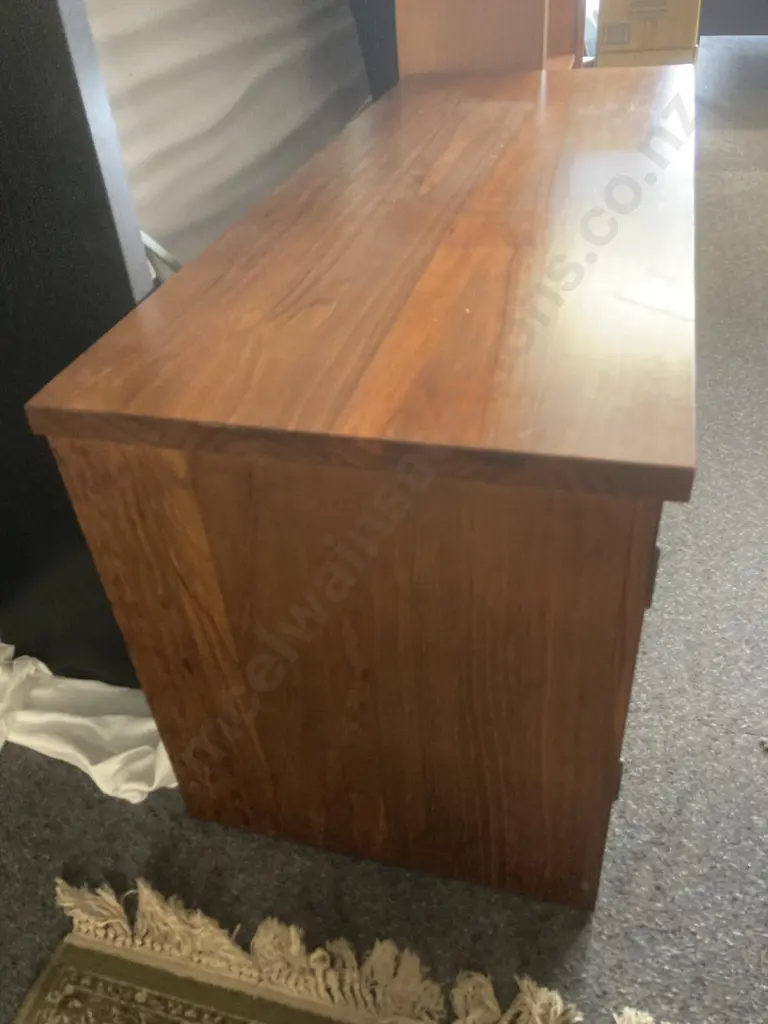 Pine TV Stand / Entertainment Unit, 2 Shelves, Single Glass Door, H62 L124 D51cm Image 1++