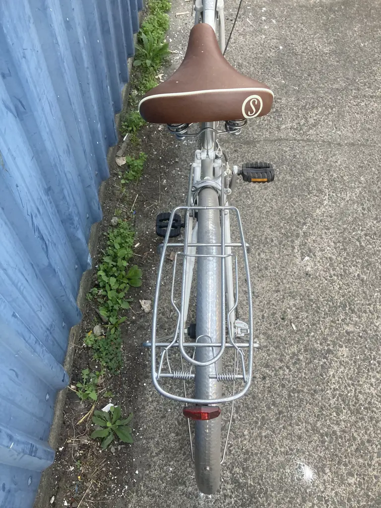 Schwinn Cream Cruiser Bike, Cane Basket, White With Brown Seat, 163-175 Image 1++