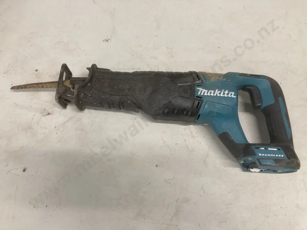 Makita 18V Reciprocating Saw Brushless LXT Skin, Model DJR187 Image 1++