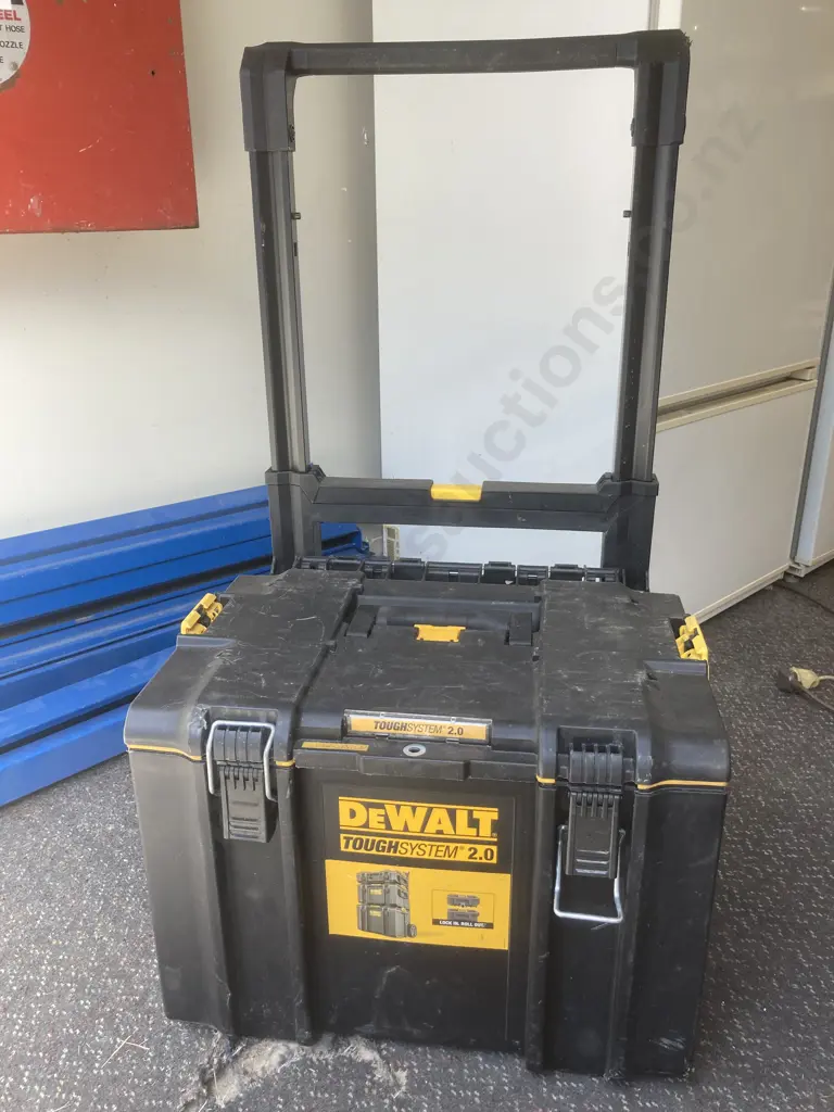 DeWalt Tough System 2.0 Rolling Toolbox Image 1++