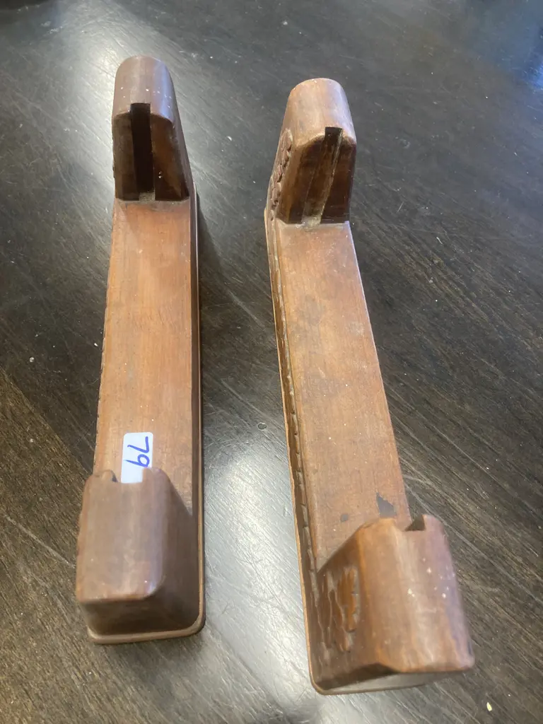 Vintage Wooden Carved Card Holders, Pair of, Solid Copper Base, 10 x 27cm Image 1++
