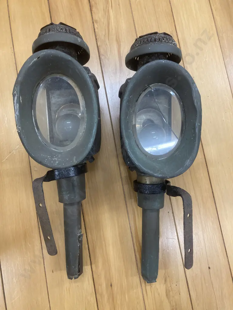 A Pair of Antique Carriage Lamps With Brackets & Bulbs, H42cm Image 1++
