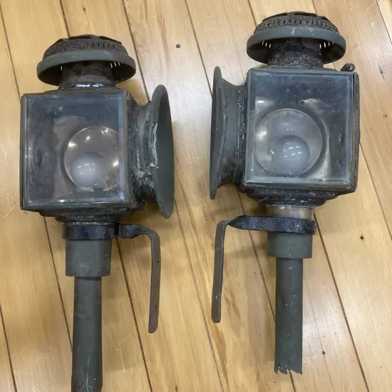 A Pair of Antique Carriage Lamps With Brackets & Bulbs, H42cm