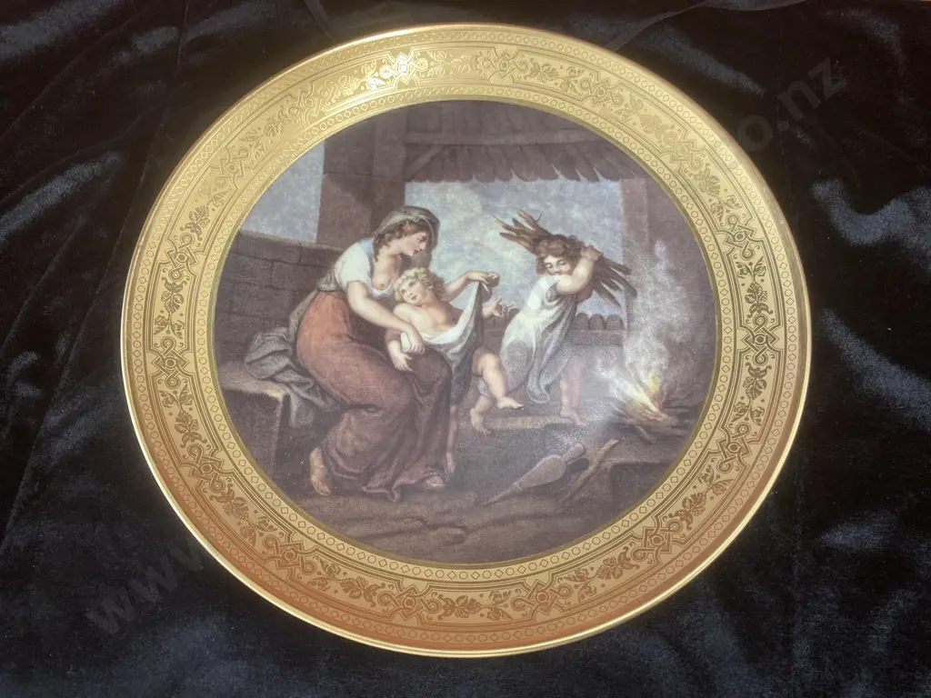 St Etienne Fine Porcelain Hand Painted Plate Diam26cm. Image 1++