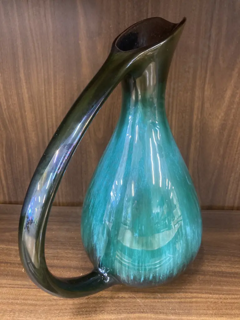 Vintage Blue Mountain Pottery Blue Green Drip Glaze Jug, H33cm Image 1++