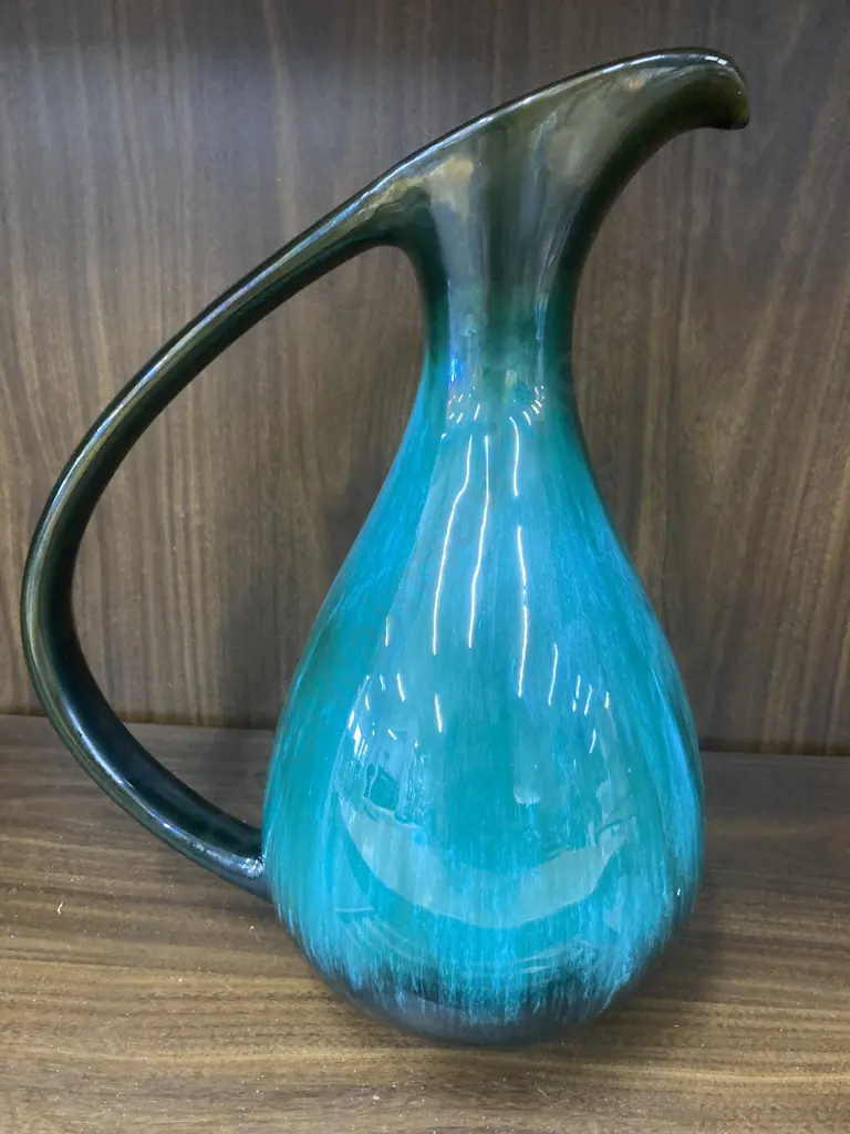 Vintage Blue Mountain Pottery Blue Green Drip Glaze Jug, H33cm Image 1++
