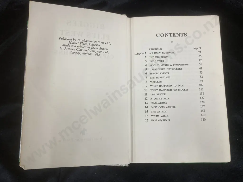 1956 First Edition No Rest For Biggles By Captain W.E Johns, Hardcover With Dust Jacket Image 1++