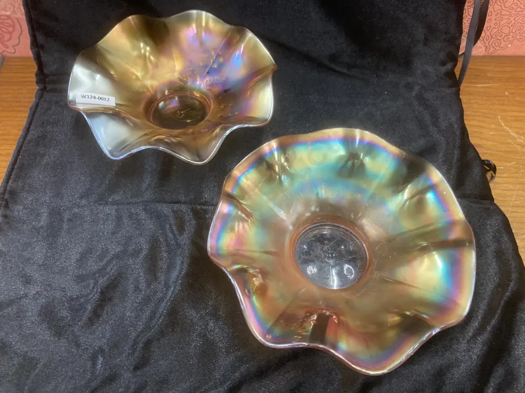 Antique Daisy Dear Marigold Carnival Glass Ruffled Bowls by Dugan, Pair Of, H6.5 Dia18.5cm Image 1++