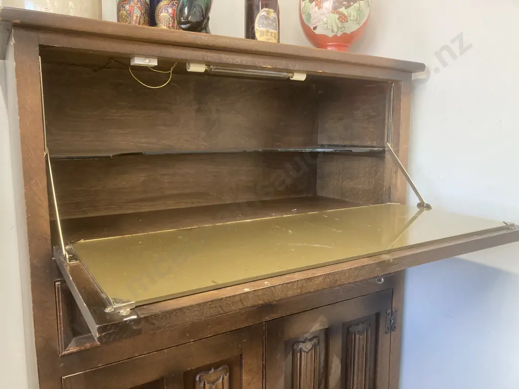 Vintage Mid Century Oak Drinks Cabinet / Wall Unit, Heavily Carved, Original Ring Handles, With Key, H117 L91 D37 Image 1++