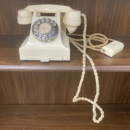 Vintage 1950's Cream Bakelite Strowger Table Automatic Telephone With Draw In Base. Stamped L.11576.B.1. Special