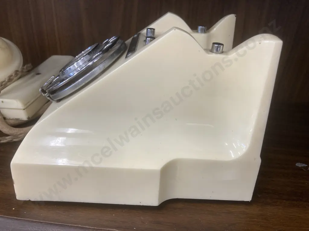 Vintage 1950's Cream Bakelite Telephone With Draw in Base, 2 Lines, Stamped HB 602 326CB  S58/2A?, Handset Marked 164-50 Image 1++