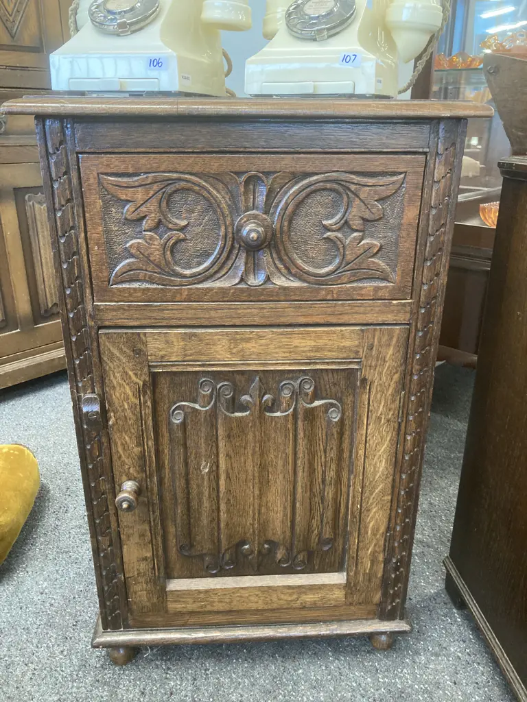 Antique Oak Bedside Cabinet, Heavily Carved, Single Drawer & Door, Original Handles, Bun Feet, H73 L45 D45cm Image 1++