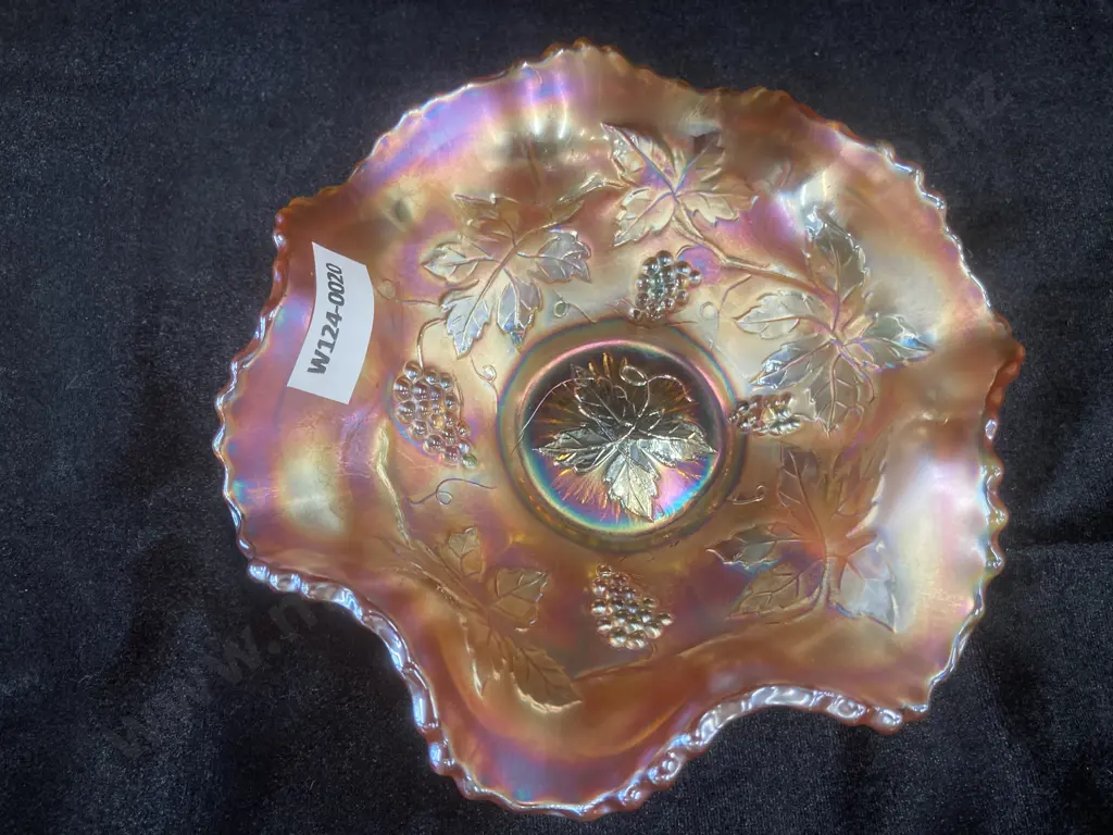 Antique Fenton Vintage Carnival Glass Marigold Grape & Leaf Pattern Ruffle Top Bowl, Dia16cm Image 1++