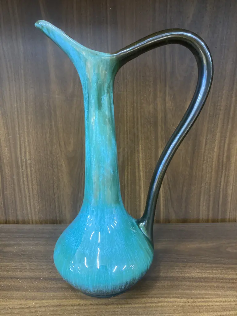 Vintage Blue Mountain Pottery Blue Green Drip Glaze Elegant Tall Pitcher, H32cm Image 1++