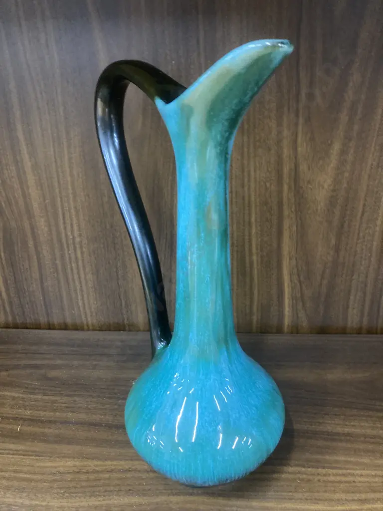 Vintage Blue Mountain Pottery Blue Green Drip Glaze Elegant Tall Pitcher, H32cm Image 1++
