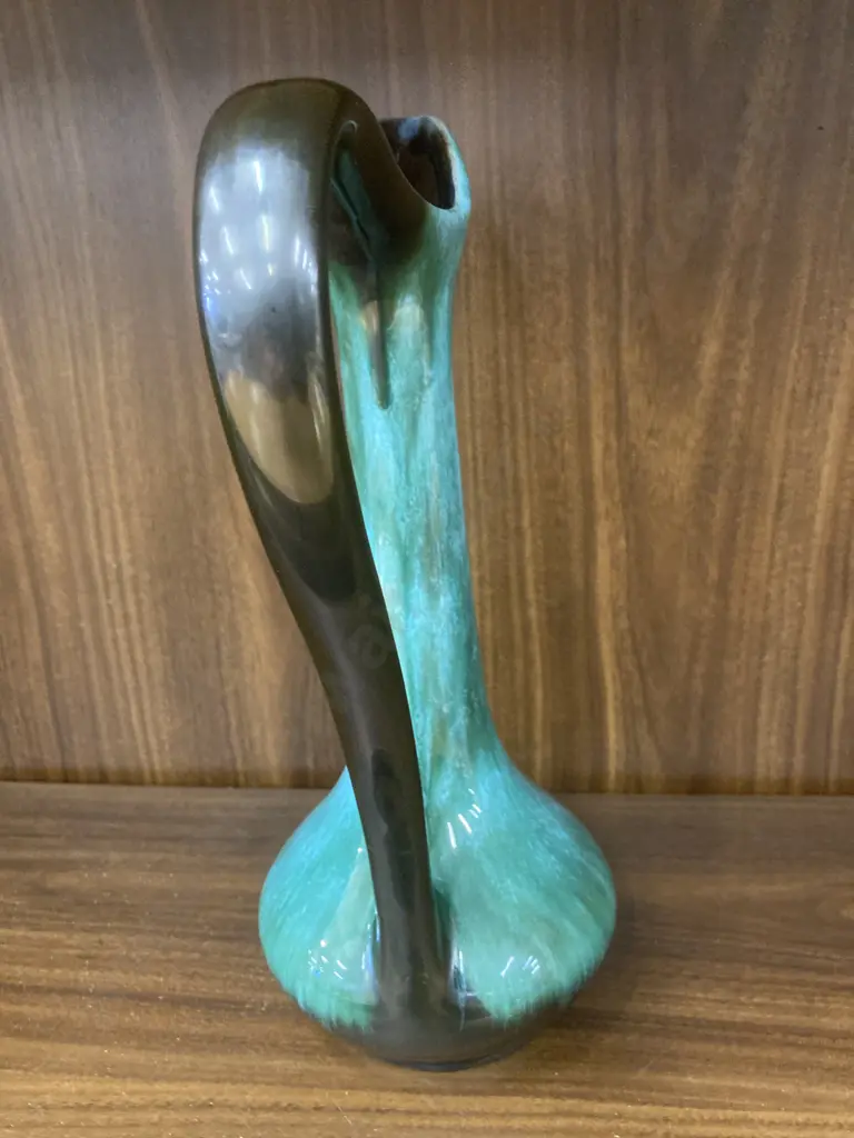 Vintage Blue Mountain Pottery Blue Green Drip Glaze Elegant Tall Pitcher, H32cm Image 1++