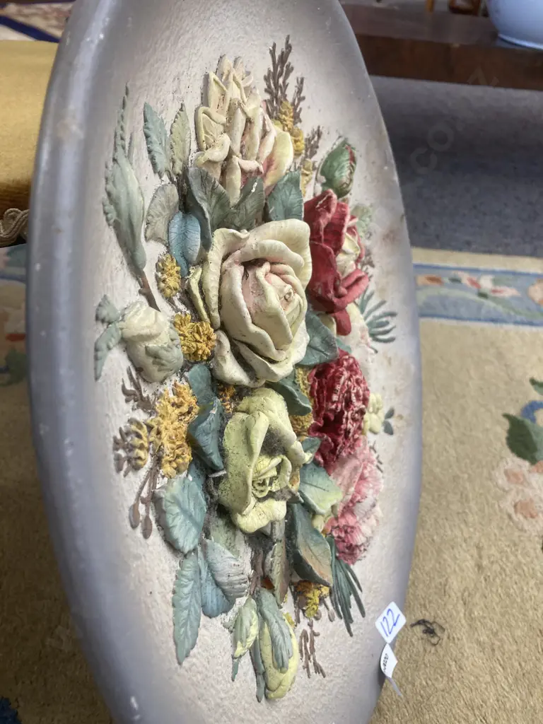 Vintage Round Wall Plaque 'Roses; Dia36cm Image 1++