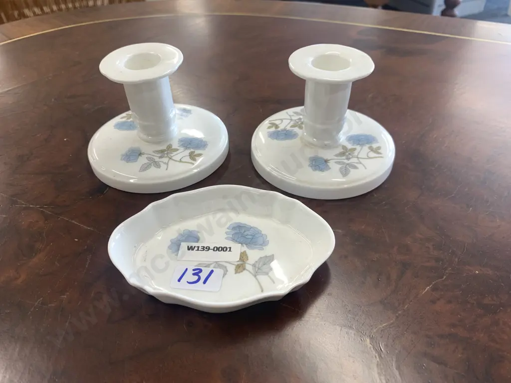 Wedgwood 'Ice Rose' Candle Holders, H7cm With An Oval Dish Image 1++