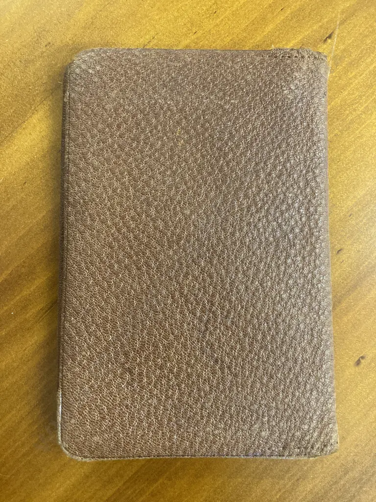 Antique Leather Wallet with Silver Shield to Centre, Dated 1904, Hallmarked, 15 x 10.5cm Image 1++