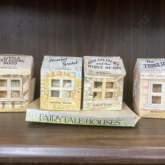 Vintage 1982 Fairytale House Fold Out Books Methuen Walker Books Martin Baynton, Set of Four