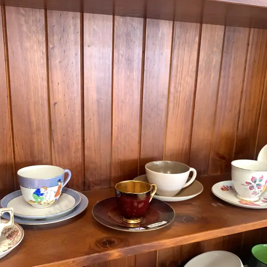 Shelf Lot of Vintage Cups & Saucers Including Poole, Crown Lynn Etc