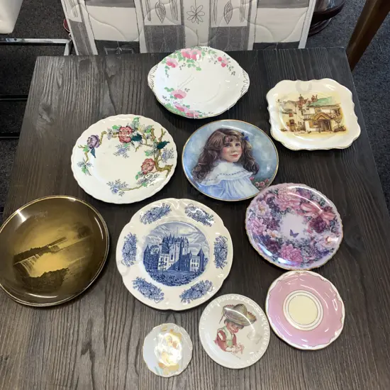 Collection of Collectors Plates, Assorted Platters & Demi Dishes Including Brownie Downing Etc