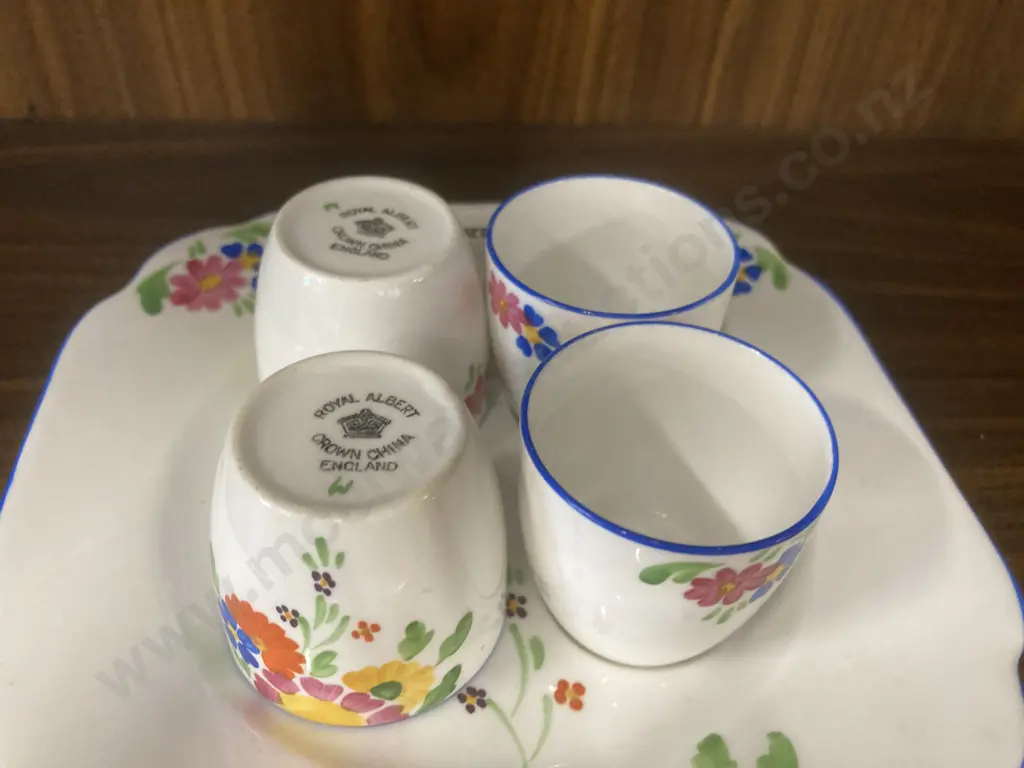 Vintage Royal Albert Egg Cup Set On Tray (one cup af) Image 1++