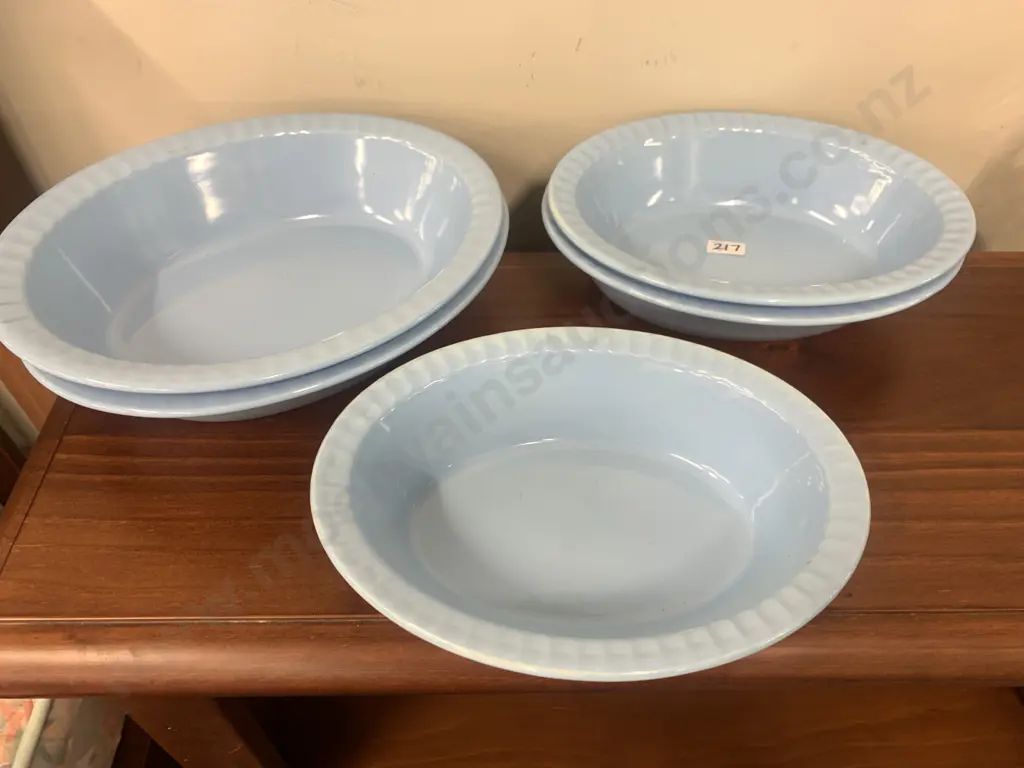 T G Green Blue Ovenware Image 1++
