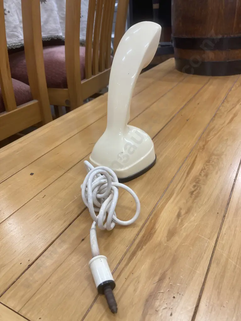 Mid-Century Cobra Ericofon Telephone from Ericsson, Sweden, Cream, H21cm Image 1++