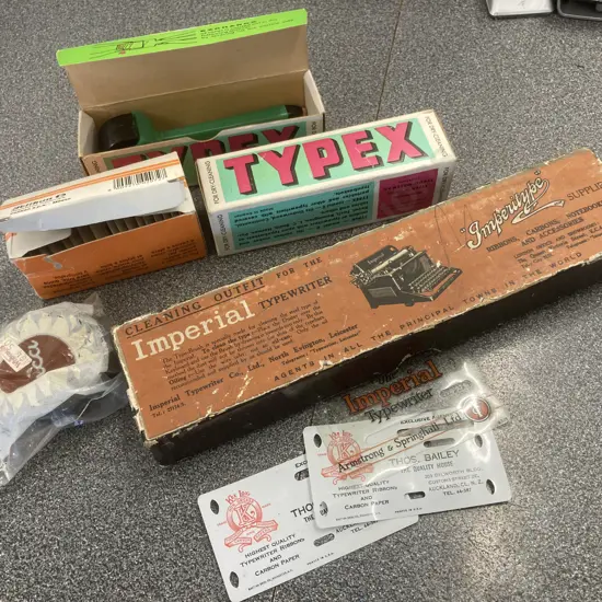 Vintage Boxed Cleaning Outfit For Imperial Typewriter, Original Cleaning Cloth, Brush Etc, H3 L26 D6cm