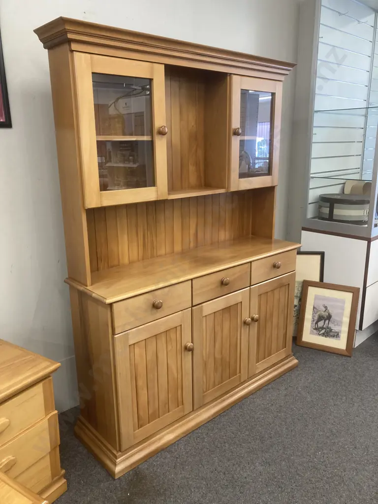 Rimu Wall Unit Manufactured By D.A. Lewis, Christchurch, Tongue & Groove Back And Panelling On Doors Image 1++