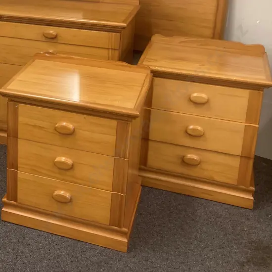 Pair of Rimu 3 Drawer Bedside Cabinets, H63 L52 D40cm With A Queensize Headboard, L150cm