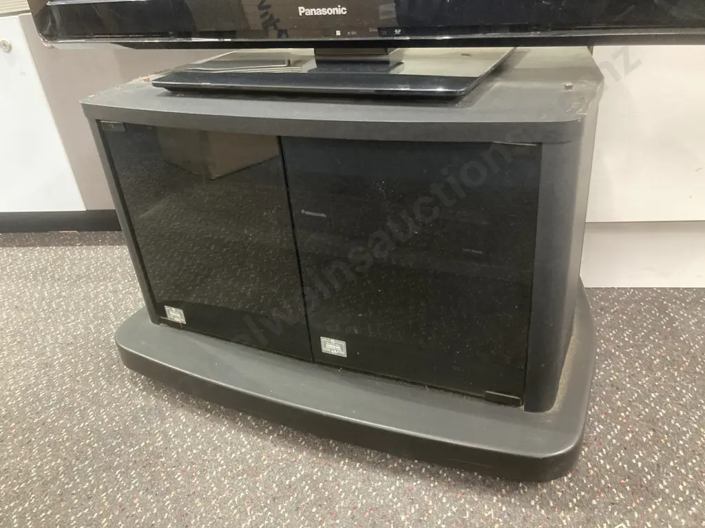 Panasonic 42" TV Model TH-P42X30Z, Freeview Built In, With Remote & Black Double Glass Door TV Cabinet Image 1++