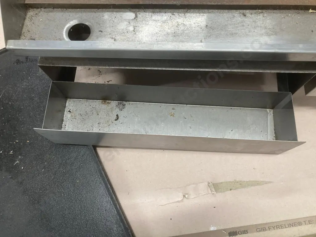 Cater Master Commercial Benchtop Hot Plate / Griddle  730 x470 x245 mm Model Tt-WE102 4400 Watts Image 1++