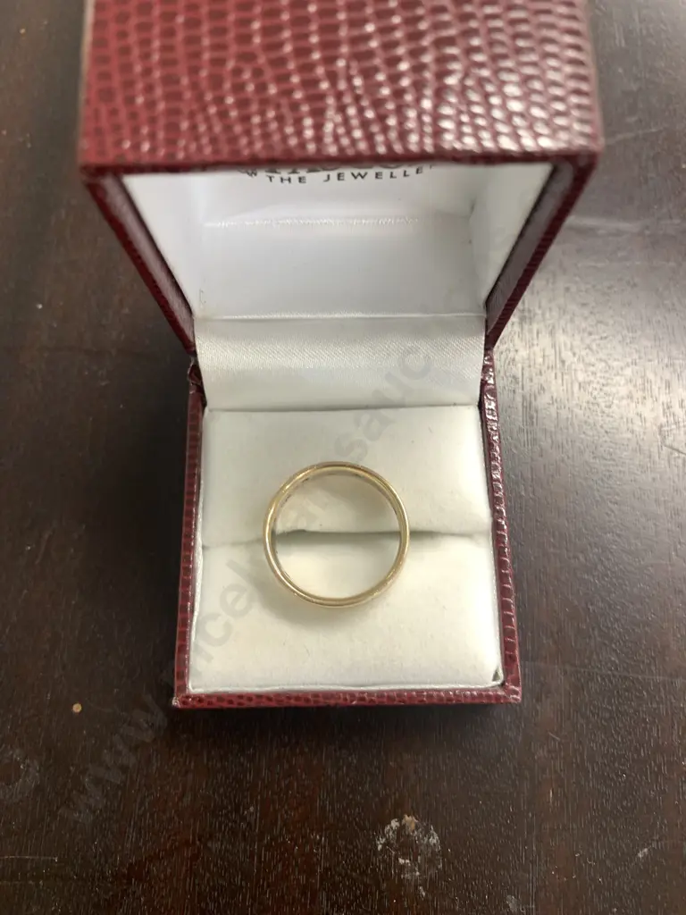 Gold Ring With Diamonds Image 1++