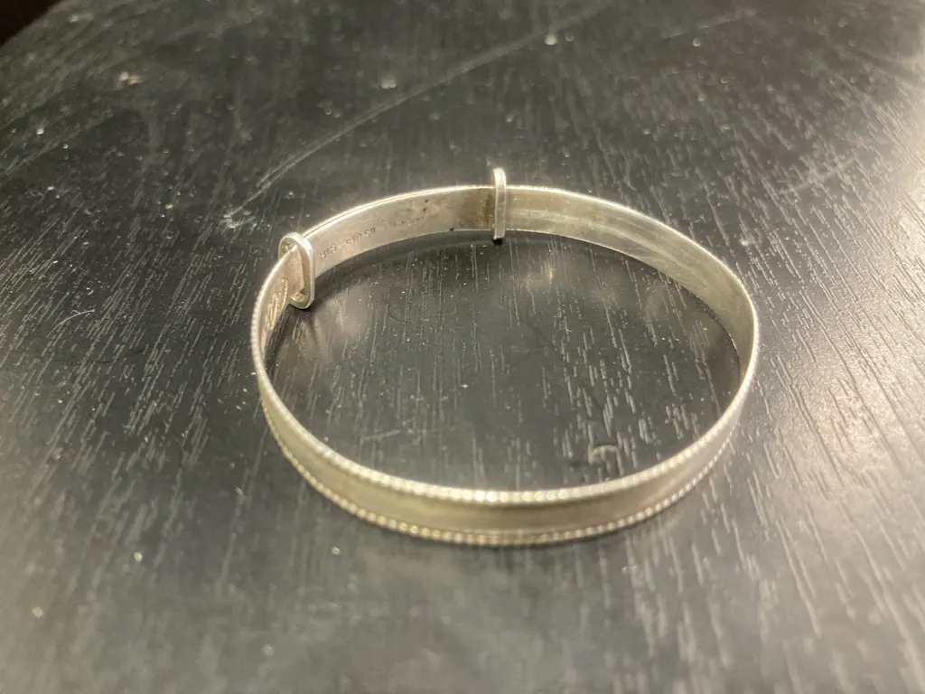 Sterling Silver Sliding Expandable Babys Bracelet (has engraving on inside) Image 1++