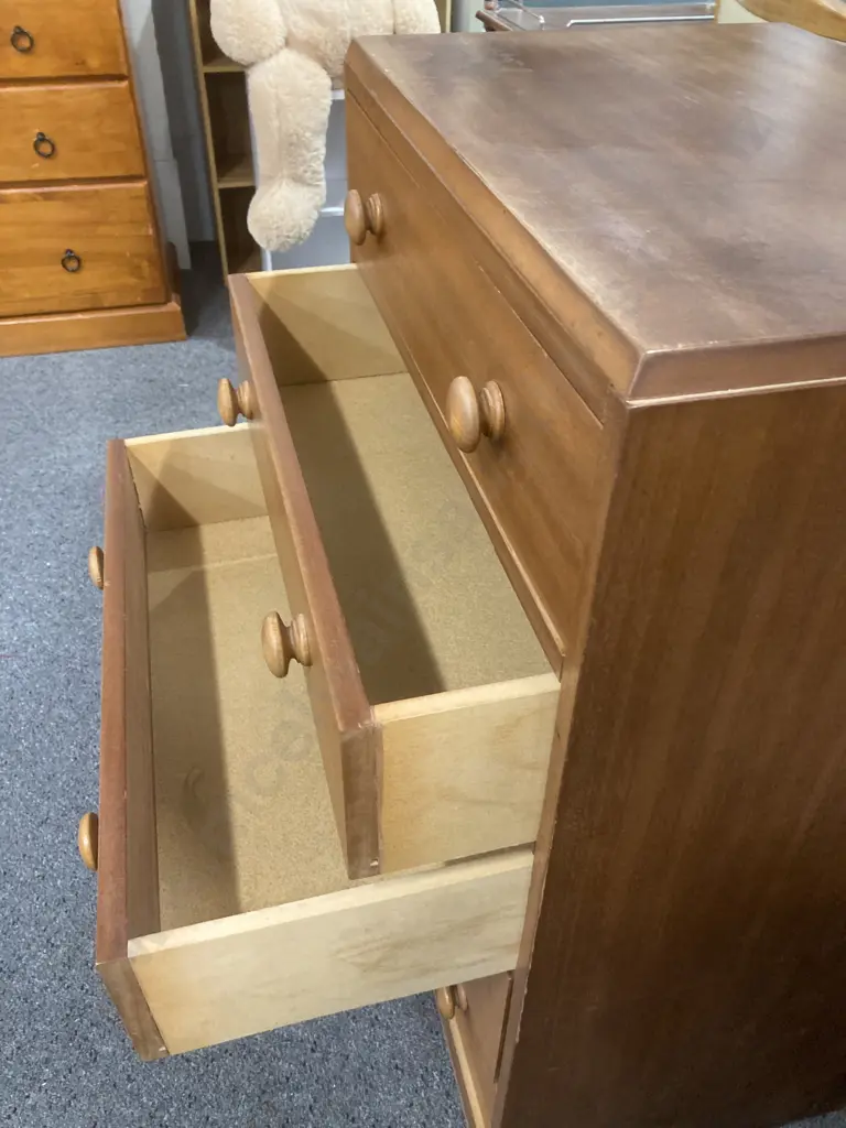 Mahogany Five Drawer Tallboy, Round Wooden Handles, H92 L58.5 D40cm Image 1++