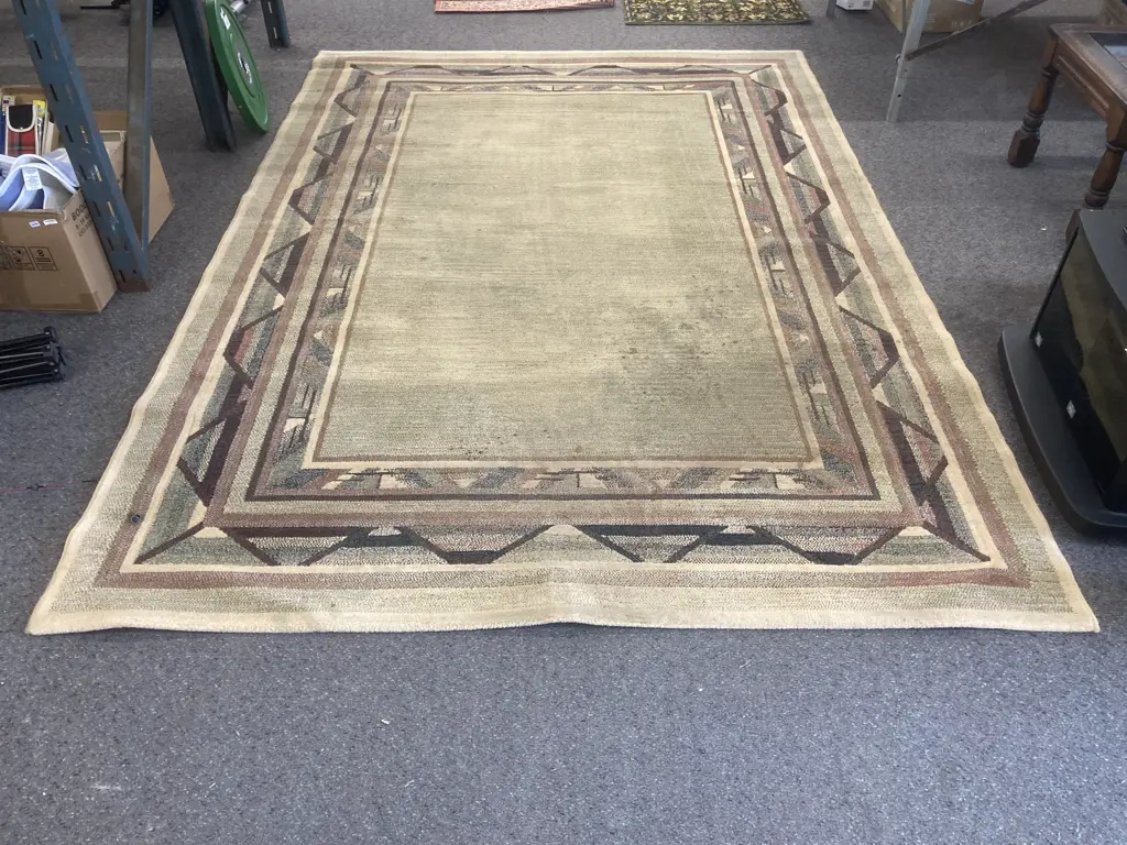 Large Floor Mat, Natural Brown Tones, 280 x 200cm (Marked) Image 1++