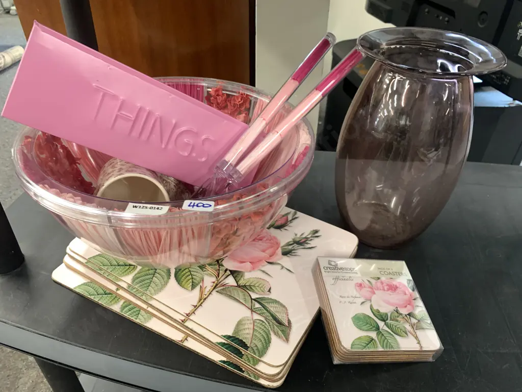 Creative Tops Placemats, Coasters, Pink Bowl & Serving Spoons Etc  Image 1++